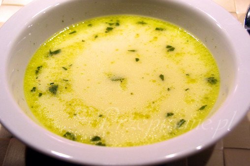 zupa-neapolitanska-z-pietruszka-przepis