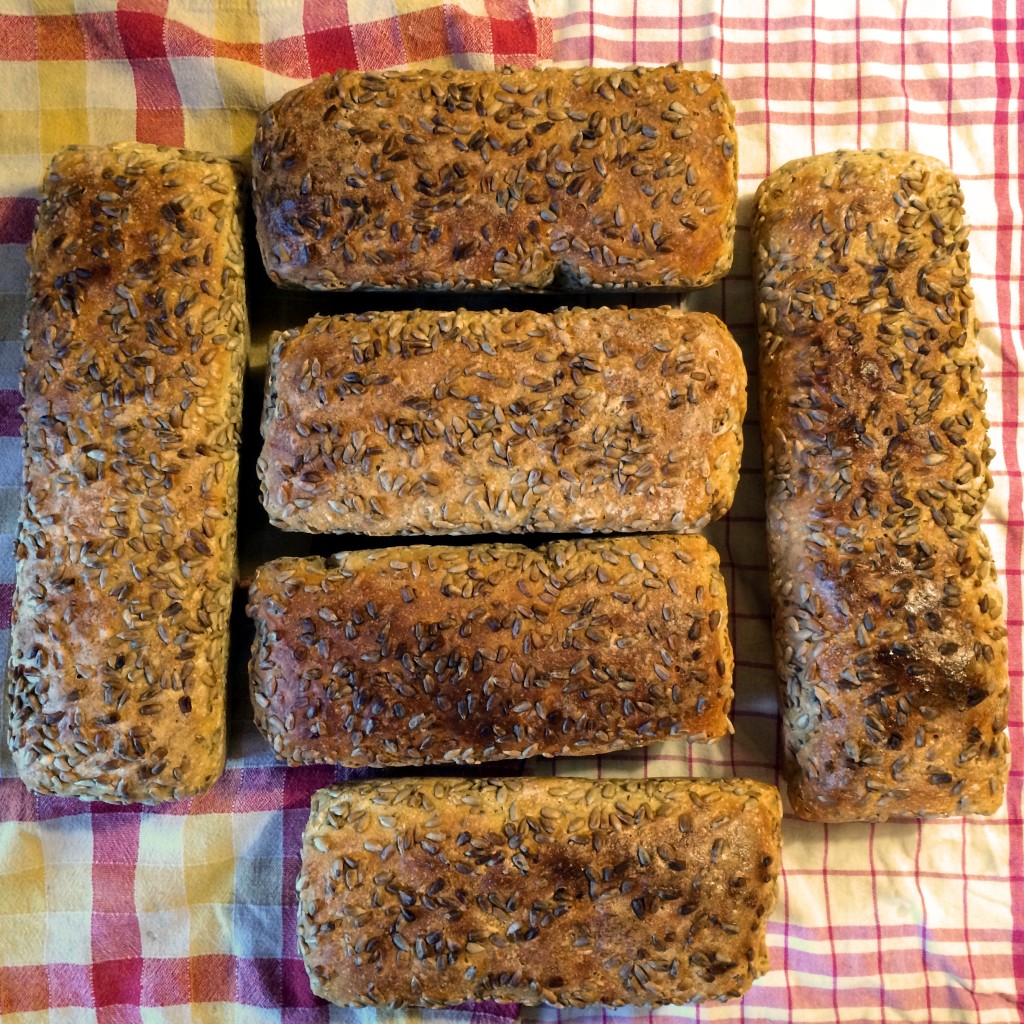 domowy-chleb-na-zakwasie-homemade-bread-przepis